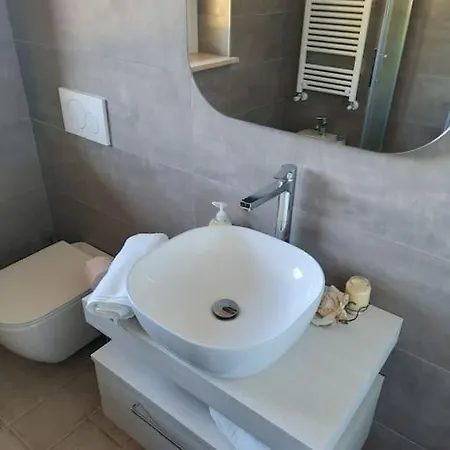 Semesterbostad Millefiori *