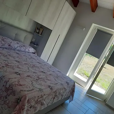 Semesterbostad Millefiori Tornareccio